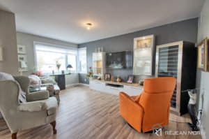 P-368_Salon