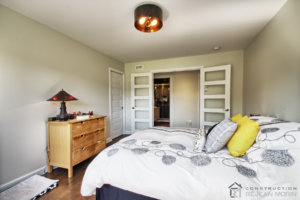 C-381 : Chambre principale
