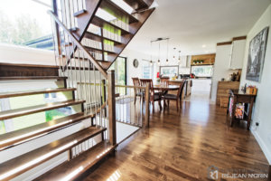 C-381 : Escalier