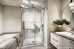 J-391 : Salle de bain