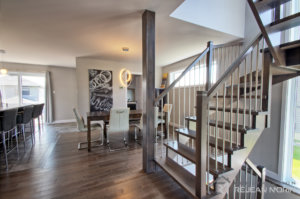 C-375 : Escalier