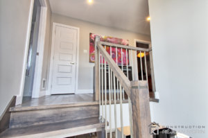 C-375 : Escalier