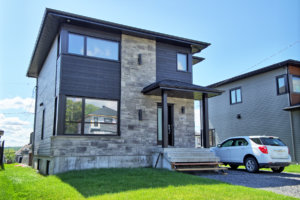 C-375 : Façade