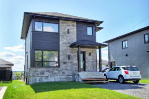 C-375 : Façade